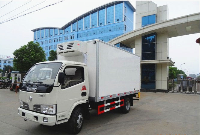 東風(fēng)福瑞卡<a href=http://m.wuxinglock.com/lcc/ target=_blank class=infotextkey>冷藏車</a>